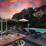 Vives - Alegre 度假居