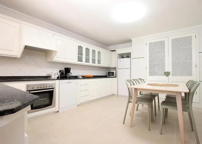 Будинок відпочинку Vives - Alegre *